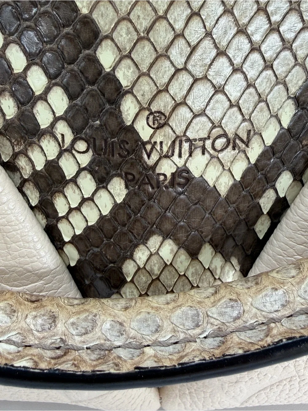 😍Louis Vuitton Exotics V Tote BB Cream Empriente Leather Two Way Bag with Python